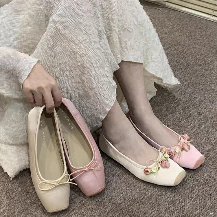 Sepatu Wanita Model Flats Bow  - Embroidery Dress ulasan dan harga