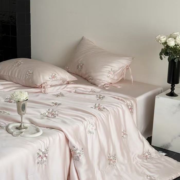 Penutup Selimut Serat Lyocell  - Embroidery Quilt Cover ulasan dan harga